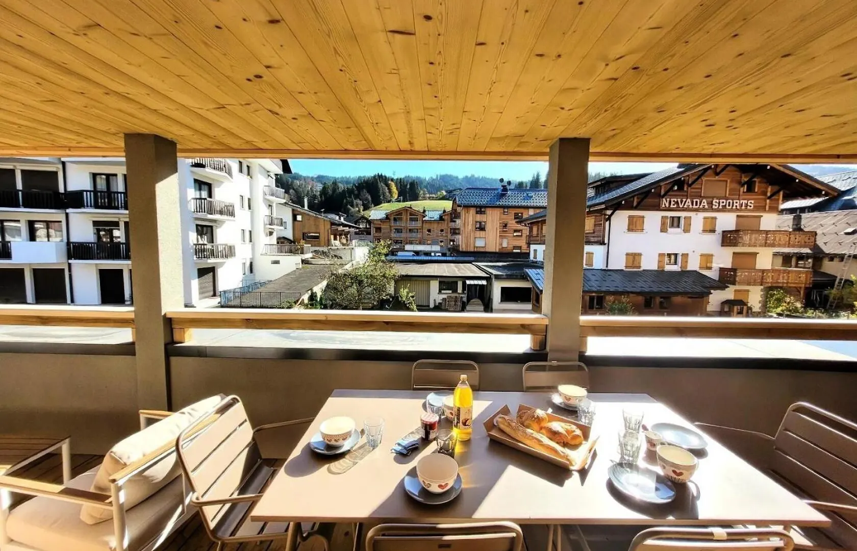 לה ג'ט Residence Essentiel - Appartement Neuf, 6 Personnes Au Centre Mae-1061 0*, לה ג'ט צרפת